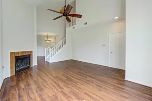 308 N Ranch House Rd, Angleton, TX 77515 - Photo 5
