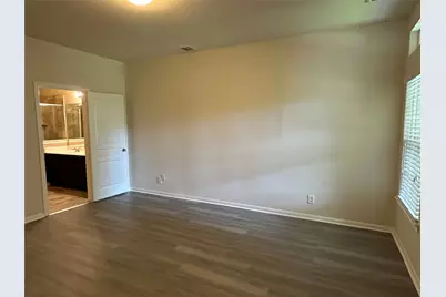 8211 Gran Villa Drive, Cypress, TX 77433 - Photo 5