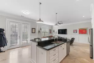 2802 Morrison St, Houston, TX 77009 - Photo 9