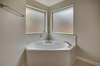 11843 Belle Court, Pinehurst, TX 77362 - Photo 29