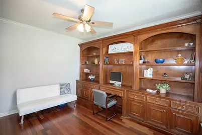 2213 Jernigan Ford, Dickinson, TX 77539 - Photo 7