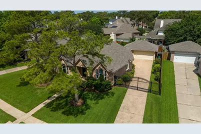 21702 Cayman Point Drive, Katy, TX 77450 - Photo 47