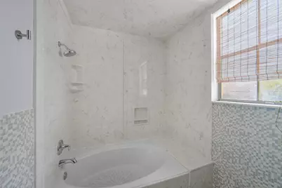 2423 Nantucket Drive, Houston, TX 77057 - Photo 21