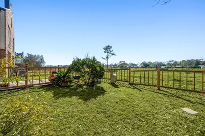15916 Seahorse Drive, Houston, TX 77062 - Photo 43