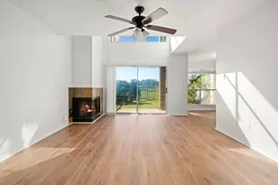 15916 Seahorse Dr, Houston, TX 77062 - Photo 13