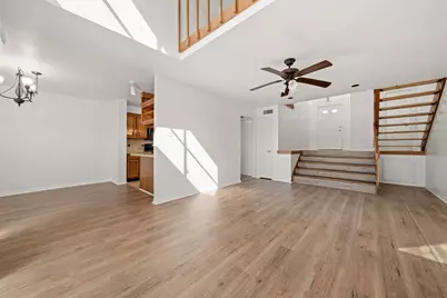 15916 Seahorse Drive, Houston, TX 77062 - Photo 11