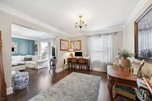 7555 Katy Fwy Freeway, Houston, TX 77024 - Photo 11