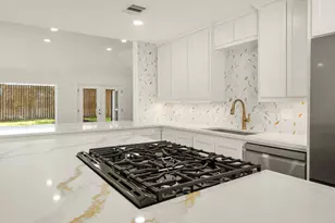 11319 Wickersham Ln, Houston, TX 77077 - Photo 9