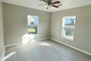5220 E Parkway Dr, Beaumont, TX 77705 - Photo 7