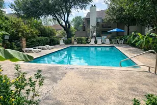 10047 Westpark Dr, Houston, TX 77042 - Photo 25