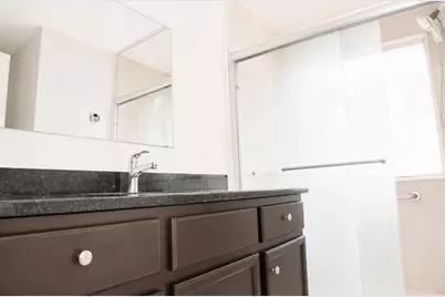 8515 Westknoll Lane, Houston, TX 77072 - Photo 13
