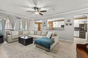 1823 Calypso Cove Ct, Pasadena, TX 77586 - Photo 11