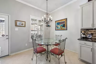 2635 Shady Acres Court #A, Houston, TX 77008 - Photo 9