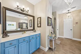 2635 Shady Acres Ct, Houston, TX 77008 - Photo 23