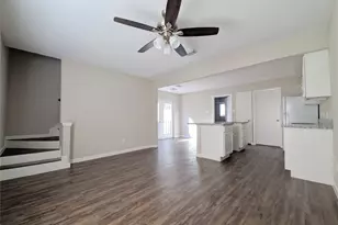 1962 Upland Dr, Houston, TX 77043 - Photo 17