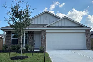 9214 Speckled Trout Dr, Baytown, TX 77521 - Photo 1