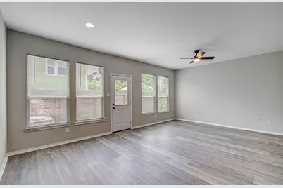 16555 Pentonshire Lane, Houston, TX 77090 - Photo 7