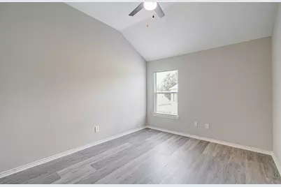 16555 Pentonshire Lane, Houston, TX 77090 - Photo 15