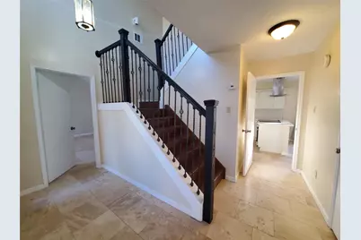 2810 Arrowhead Drive, Sugar Land, TX 77479 - Photo 7