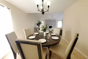 2810 Arrowhead Dr, Sugar Land, TX 77479 - Photo 9