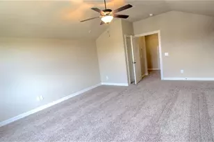 63 Silent Cir Dr, Sugar Land, TX 77498 - Photo 9
