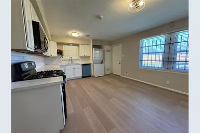 5125 Ricky Street, Houston, TX 77033 - Photo 5