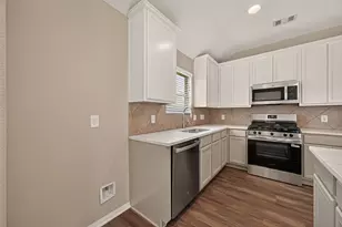 5431 Rio Dr, Baytown, TX 77521 - Photo 13
