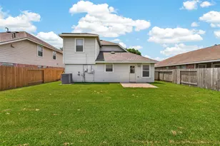 5431 Rio Dr, Baytown, TX 77521 - Photo 33
