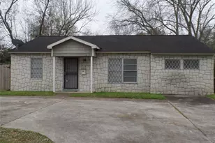 6114 Belmark St, Houston, TX 77033 - Photo 1