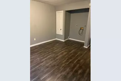 6114 Belmark Street, Houston, TX 77033 - Photo 9