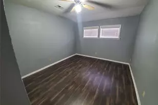 6114 Belmark St, Houston, TX 77033 - Photo 3