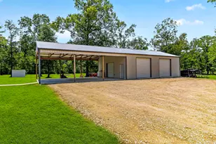 950 Brushy Crk Dr, Onalaska, TX 77360 - Photo 3