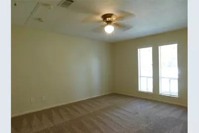 4 Kingsley Court, Conroe, TX 77304 - Photo 7
