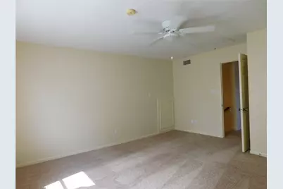 4 Kingsley Court, Conroe, TX 77304 - Photo 11
