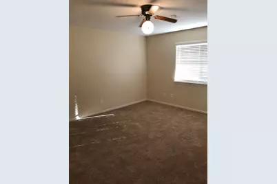 4 Kingsley Court, Conroe, TX 77304 - Photo 13