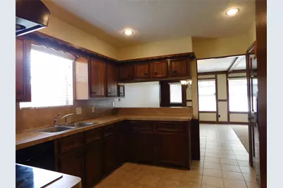 4 Kingsley Court, Conroe, TX 77304 - Photo 17