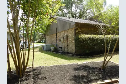 4 Kingsley Court, Conroe, TX 77304 - Photo 21
