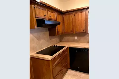 4 Kingsley Court, Conroe, TX 77304 - Photo 7