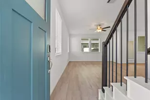 702 Sand Dollar Dr, Kemah, TX 77565 - Photo 3