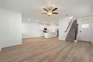 702 Sand Dollar Dr, Kemah, TX 77565 - Photo 5