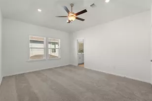 702 Sand Dollar Dr, Kemah, TX 77565 - Photo 13