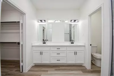 2139 Counter Point Drive, Houston, TX 77055 - Photo 27