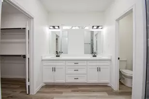 2139 Counter Point Dr, Houston, TX 77055 - Photo 25
