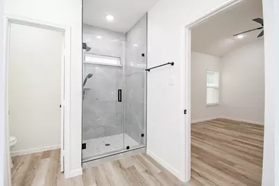 2139 Counter Point Drive, Houston, TX 77055 - Photo 29