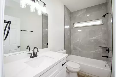 2139 Counter Point Drive, Houston, TX 77055 - Photo 37