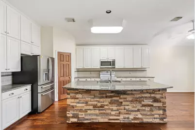 9107 Fernwillow Drive, Spring, TX 77379 - Photo 15