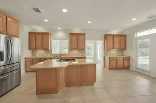 4711 N Pine Brook Way, Houston, TX 77059 - Photo 15
