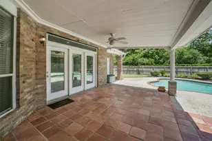 4711 N Pine Brook Way, Houston, TX 77059 - Photo 7