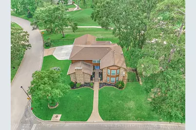 660 Hillcrest Drive, Huntsville, TX 77340 - Photo 3