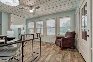 660 Hillcrest Dr, Huntsville, TX 77340 - Photo 25